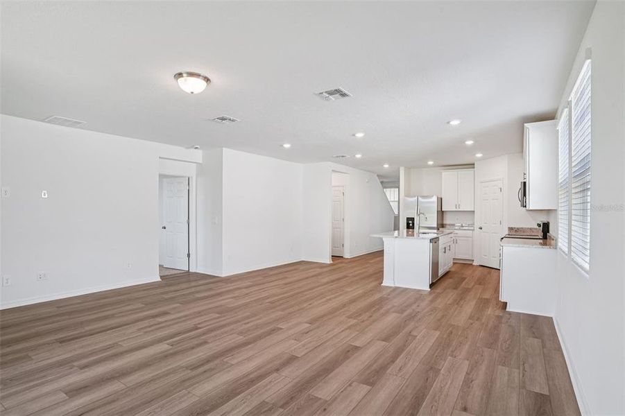 Spacious, unfurnished interior of a new home in The Meadow at Crossprairie, St. Cloud (Image 34).