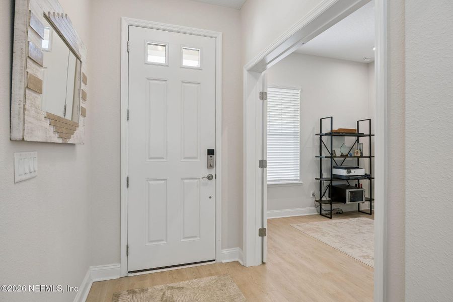 Spacious, unfurnished interior of a new home in RiverTown, St. Johns (Image 21).