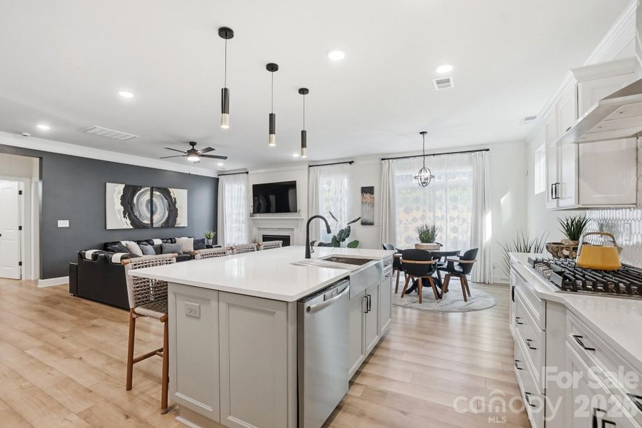 Furnished interior view inside a new home in Summerlin, Mooresville (Image 12).