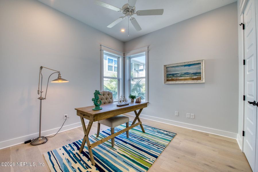 Furnished interior view inside a new home in , Jacksonville Beach (Image 5).