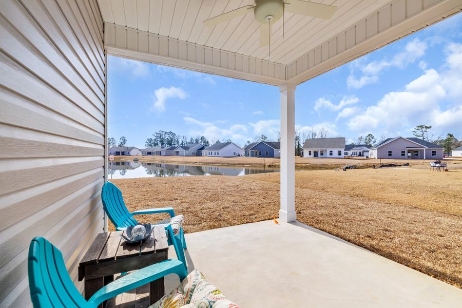 Representative exterior details of a home built from the Courtney II by Great Southern Homes in Oak Hollow, Longs (Image 3).