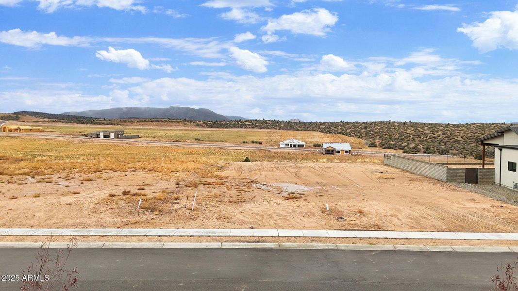 13-Lot Photo (3) (4)