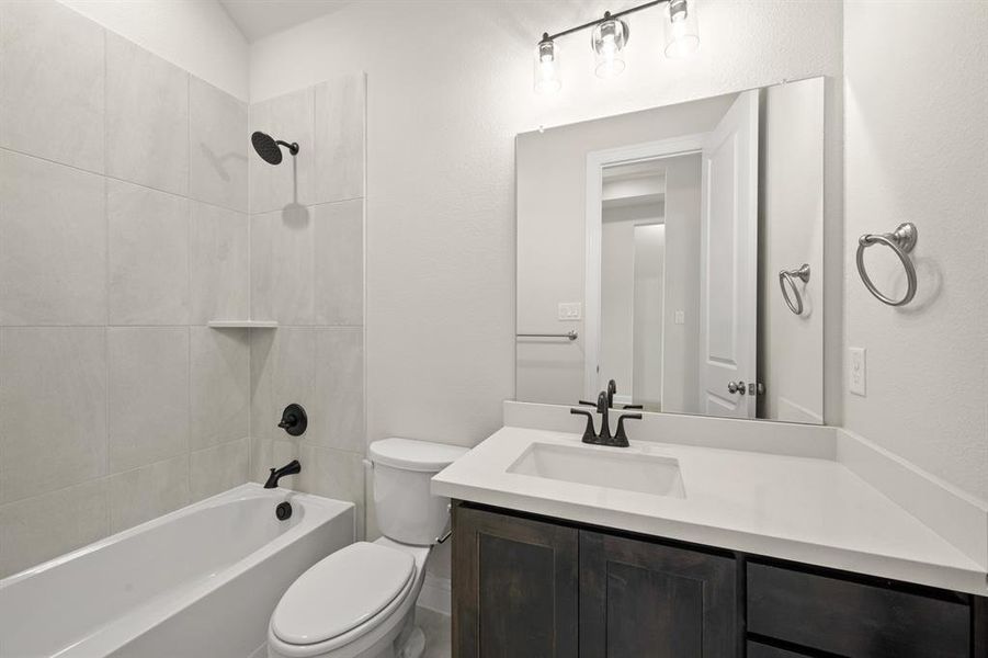 4818 Nomad- bathroom-1