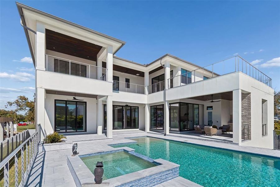 Exterior details and patio area of a home in , Tampa (Image 32).