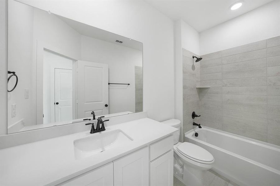 Furnished interior view inside a new home in Inspiration - Paradise Village, Lucas (Image 11).