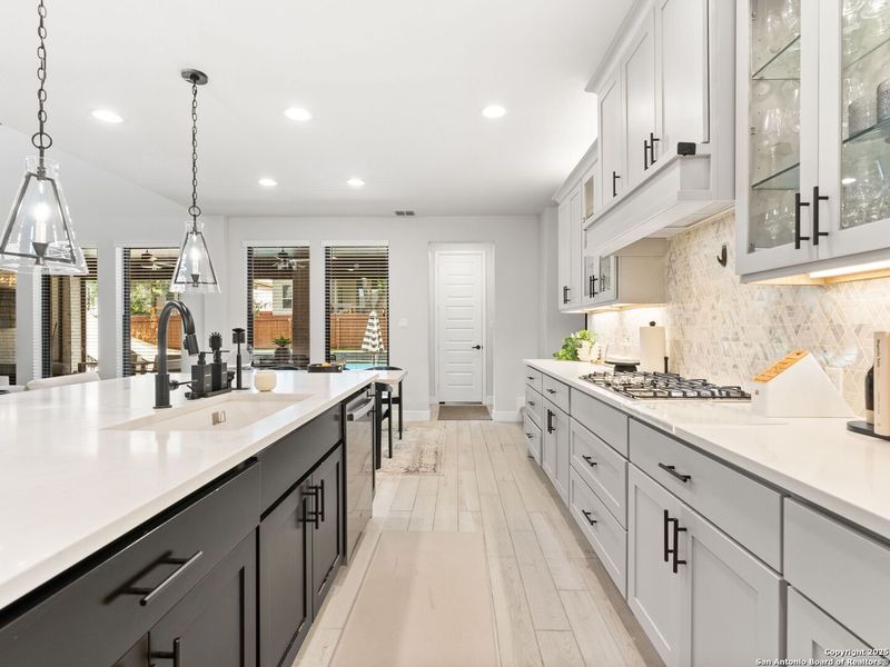 Furnished interior view inside a new home in Balcones Creek 70', Boerne (Image 10). Furnished interior view inside a new home in Balcones Creek 70', Boerne (Image 10).