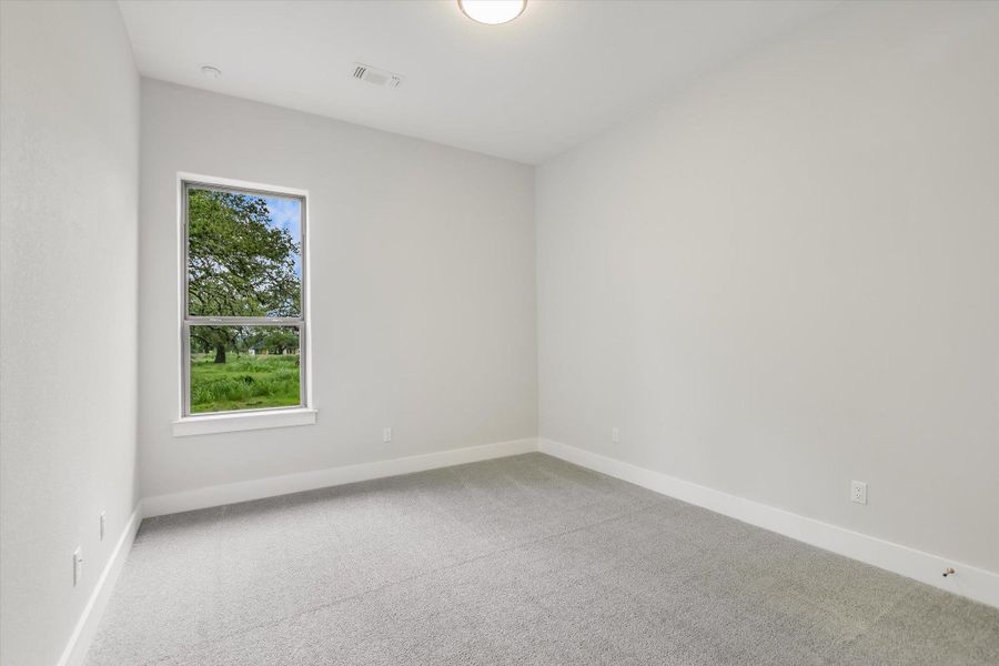 Spacious, unfurnished interior of a new home in Leander Estates, Leander (Image 19).