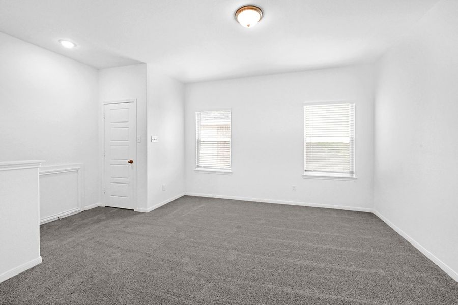 Spacious, unfurnished interior of a new home in Lago Mar, Texas City (Image 12). Spacious, unfurnished interior of a new home in Lago Mar, Texas City (Image 12).