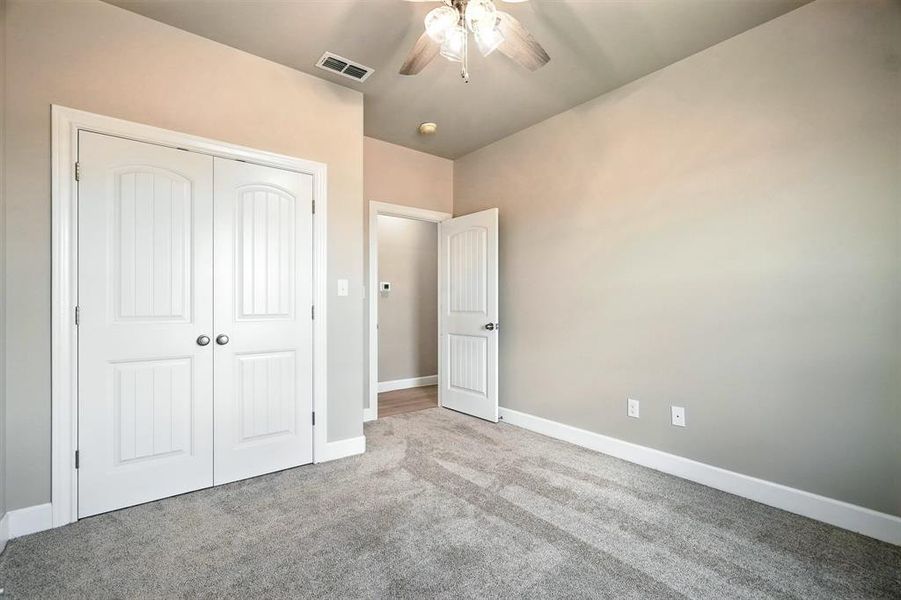 Spacious, unfurnished interior of a new home in , Abilene (Image 18).