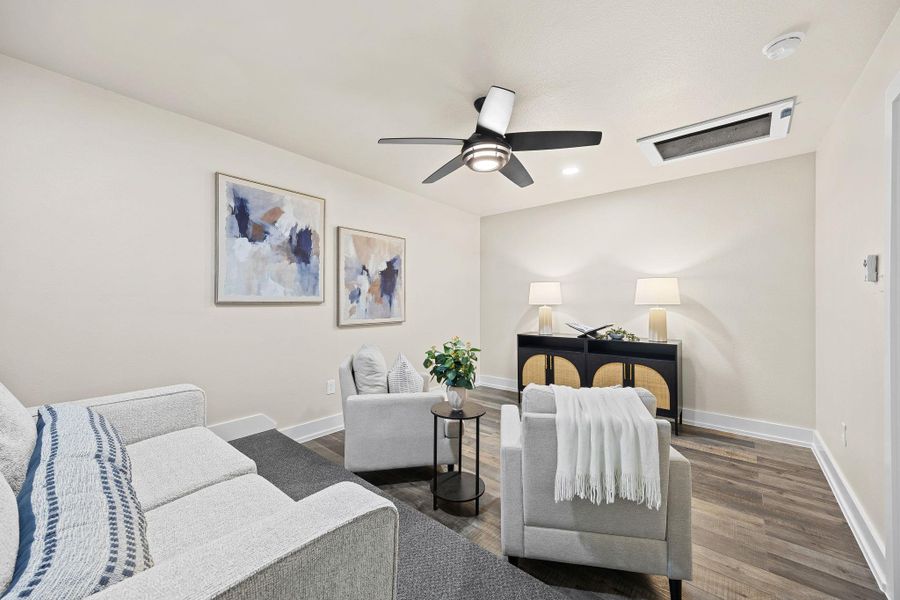 Furnished interior view inside a new home in , Copperas Cove (Image 6). Furnished interior view inside a new home in , Copperas Cove (Image 6).