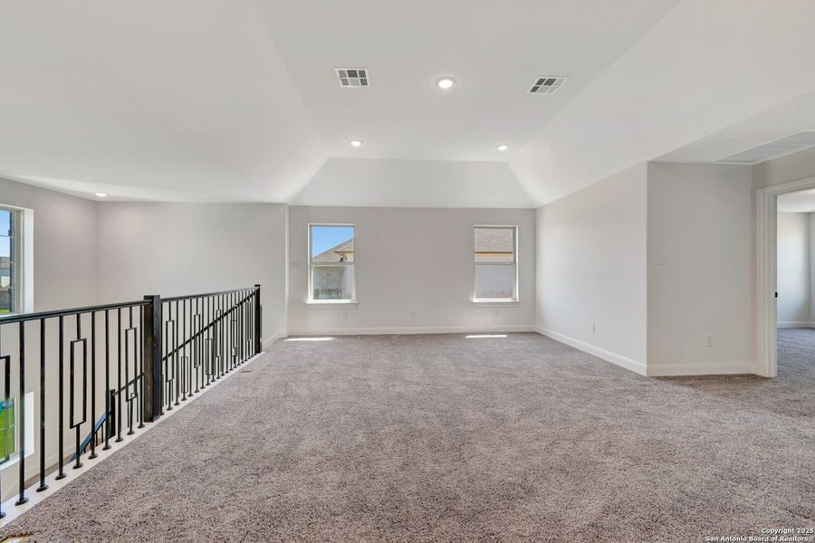 Spacious, unfurnished interior of a new home in Everly Estates, San Antonio (Image 10). Spacious, unfurnished interior of a new home in Everly Estates, San Antonio (Image 10).