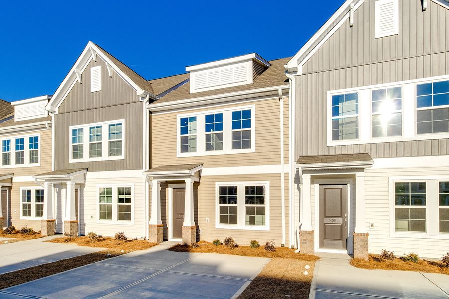 Front exterior of a new home in Astoria, Columbia, SC, highlighting curb appeal (Image 19).