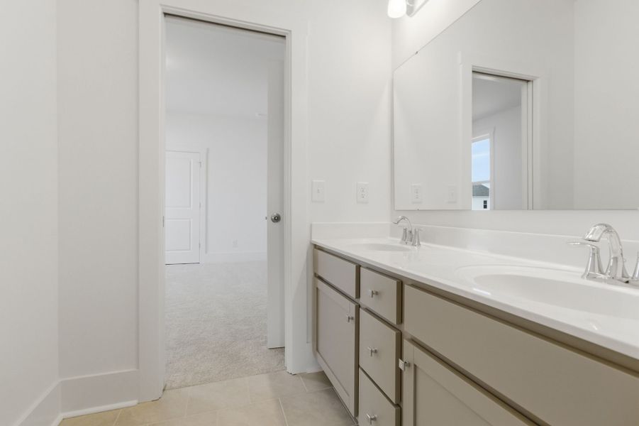 Furnished interior view inside a new home in Homecoming, Ravenel (Image 14).