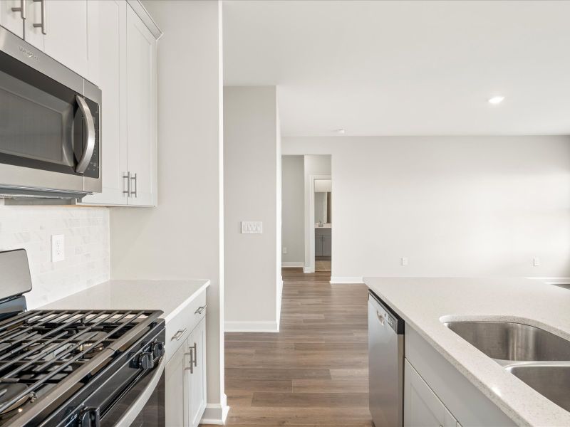 Welcome to the Chatham floorplan at Brayfield Manor - Signature Collection.