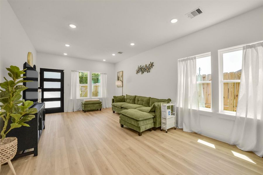 Furnished interior view inside a new home in , Houston (Image 10).