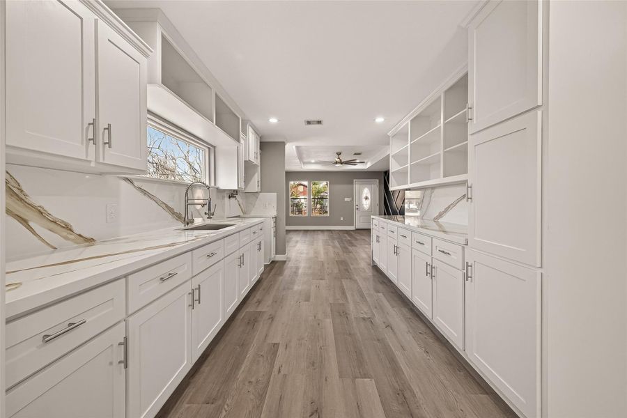 Furnished interior view inside a new home in , Houston (Image 5). Furnished interior view inside a new home in , Houston (Image 5).