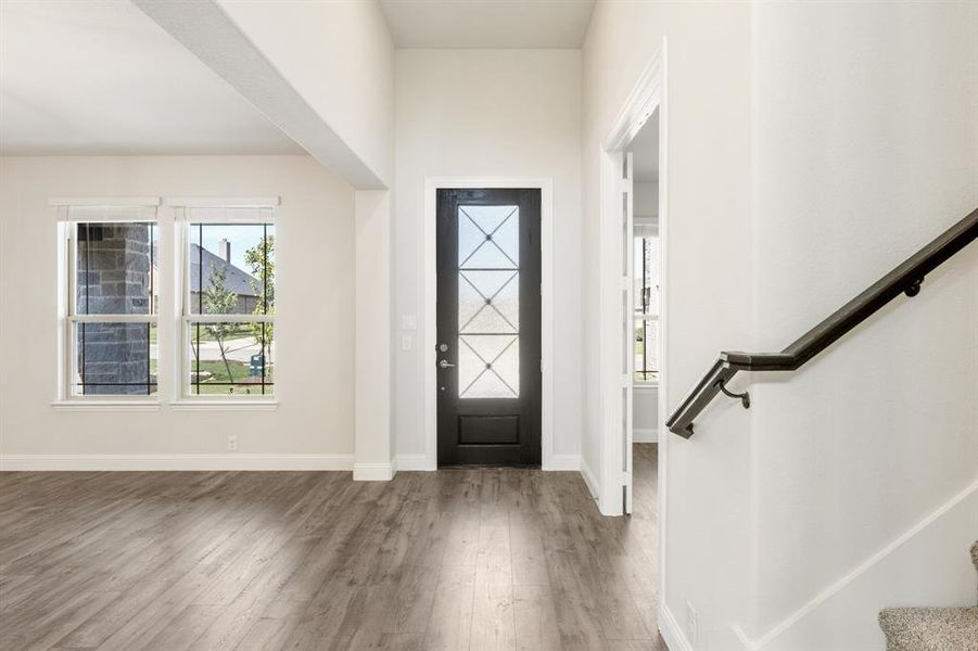 Spacious, unfurnished interior of a new home in Ridgepoint, Midlothian (Image 36).