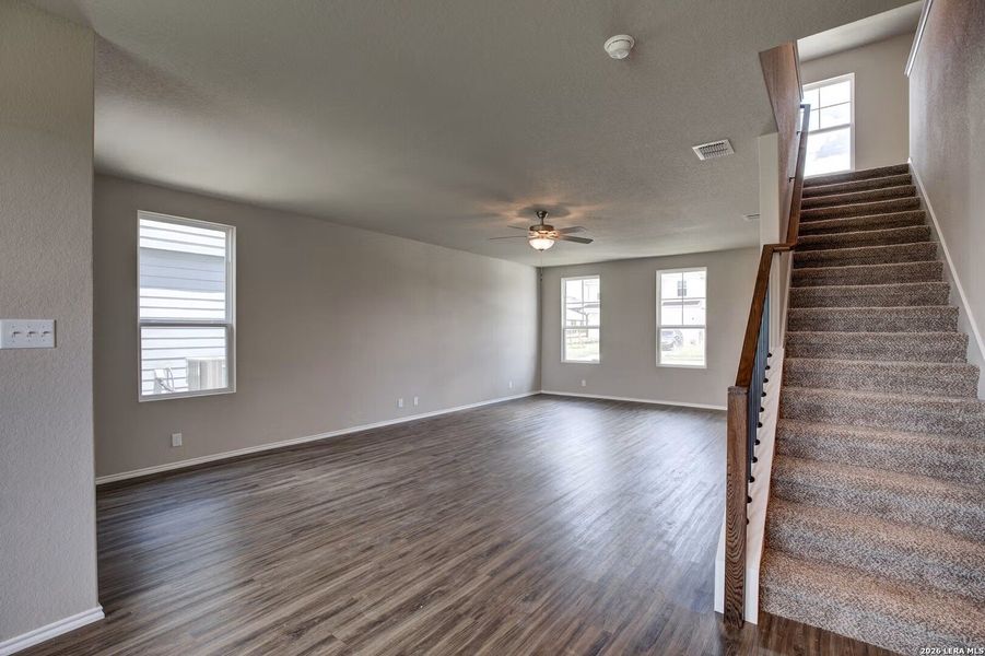 Spacious, unfurnished interior of a new home in Hannah Heights, Seguin (Image 17). Spacious, unfurnished interior of a new home in Hannah Heights, Seguin (Image 17).