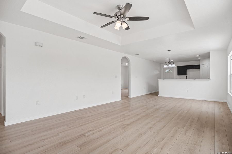 Spacious, unfurnished interior of a new home in , San Antonio (Image 11).