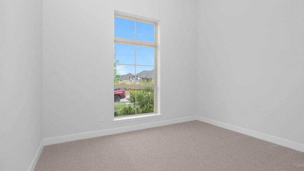 Spacious, unfurnished interior of a new home in Legacy, League City (Image 12).