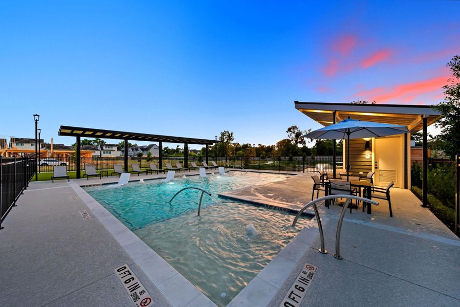 Community amenities in Spring Valley Creek, Houston (Image 9).