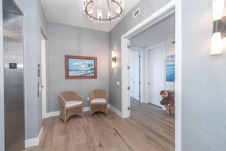 27 184 Lake Dr. Suite 200--13 27 184 Lake Dr. Suite 200--13