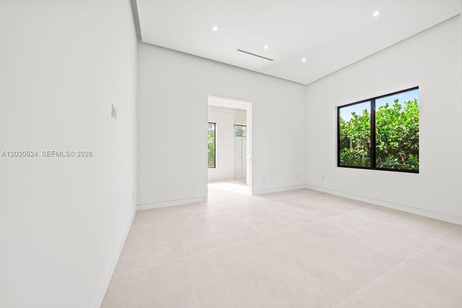 Spacious, unfurnished interior of a new home in , Miami (Image 24). Spacious, unfurnished interior of a new home in , Miami (Image 24).