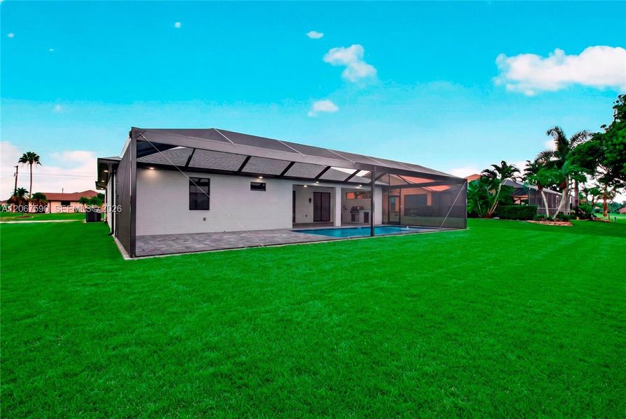 Exterior details and patio area of a home in , Punta Gorda (Image 14).