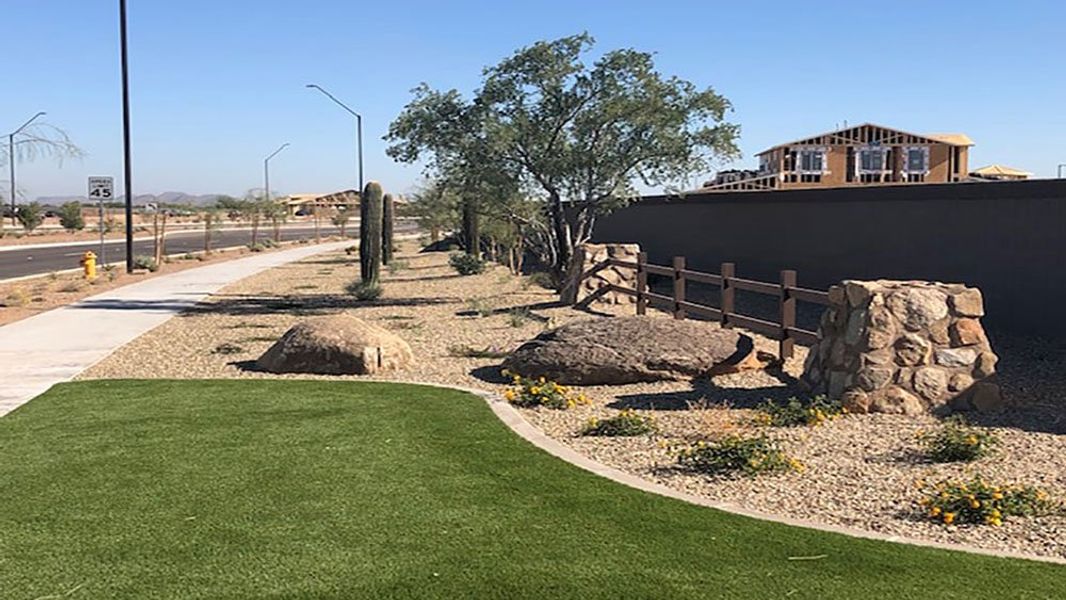 Community amenities in Rancho Mercado, Surprise (Image 25).