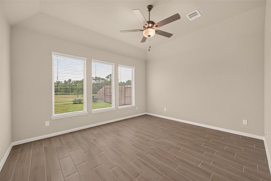 Spacious, unfurnished interior of a new home in , Richmond (Image 41).