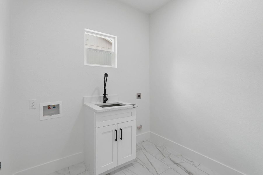 Image 35 of a home in .