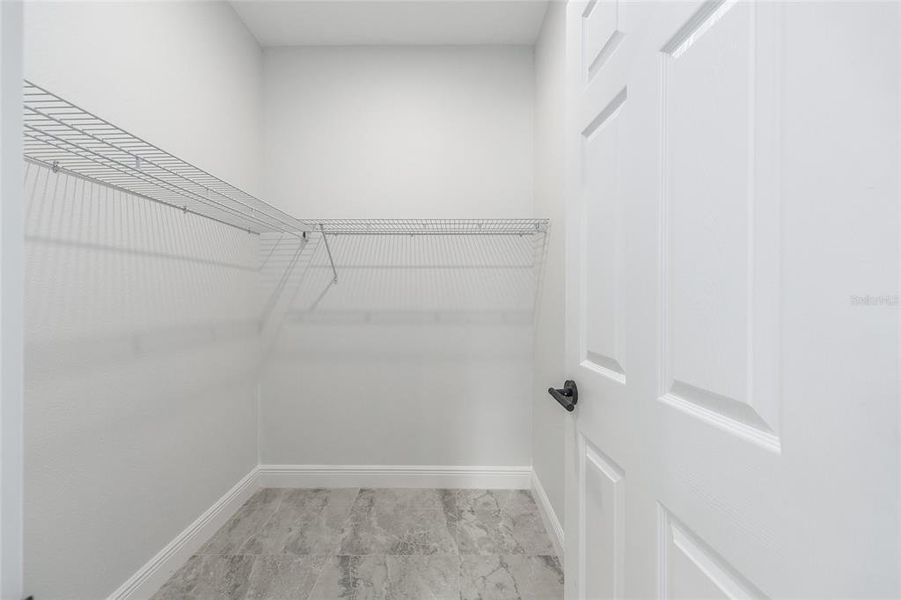 Spacious, unfurnished interior of a new home in , Summerfield (Image 17).