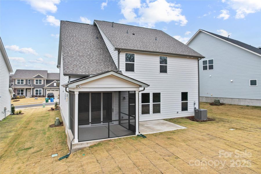 Exterior details and patio area of a home in Forest Creek, Waxhaw (Image 3).