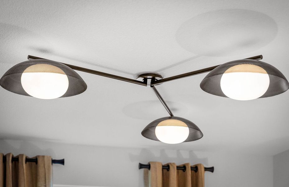 Representative interior finishes for a home built from the Hallmark by Del Webb in Del Webb Austin at Lost Pines, Bastrop (Image 61).