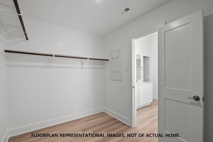 Image 17 of a home in Pinewood at Grand Texas. Image 17 of a home in Pinewood at Grand Texas.