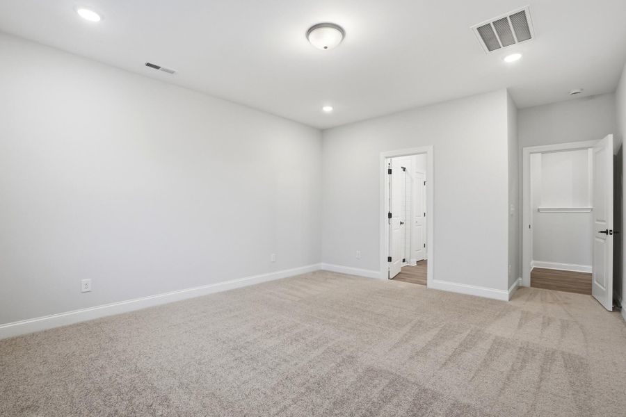 Spacious, unfurnished interior of a new home in Founders Landing | 55+ Community, Gastonia (Image 31).