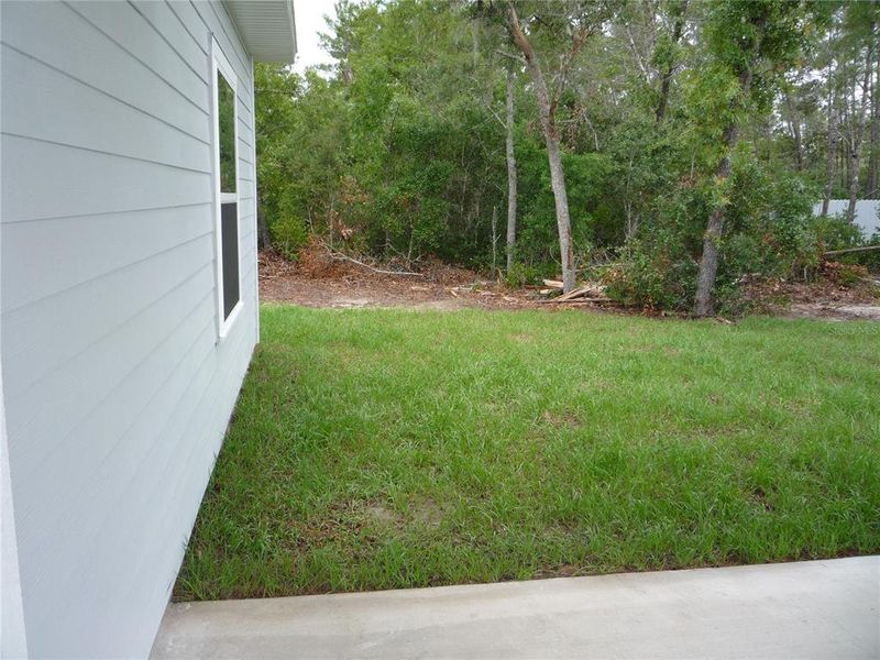 Exterior details and patio area of a home in , Ocala (Image 23).