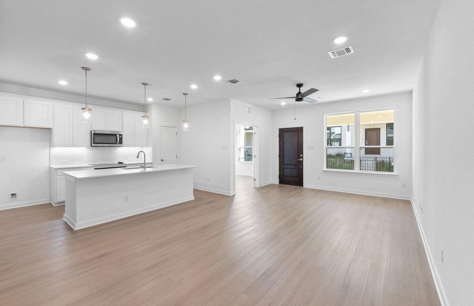 Spacious, unfurnished interior of a new home in Monarch on Main, Round Rock (Image 12).