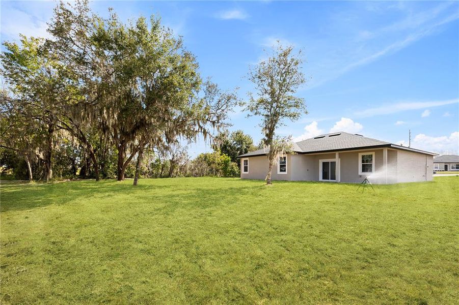 Exterior details and patio area of a home in , Poinciana (Image 22).