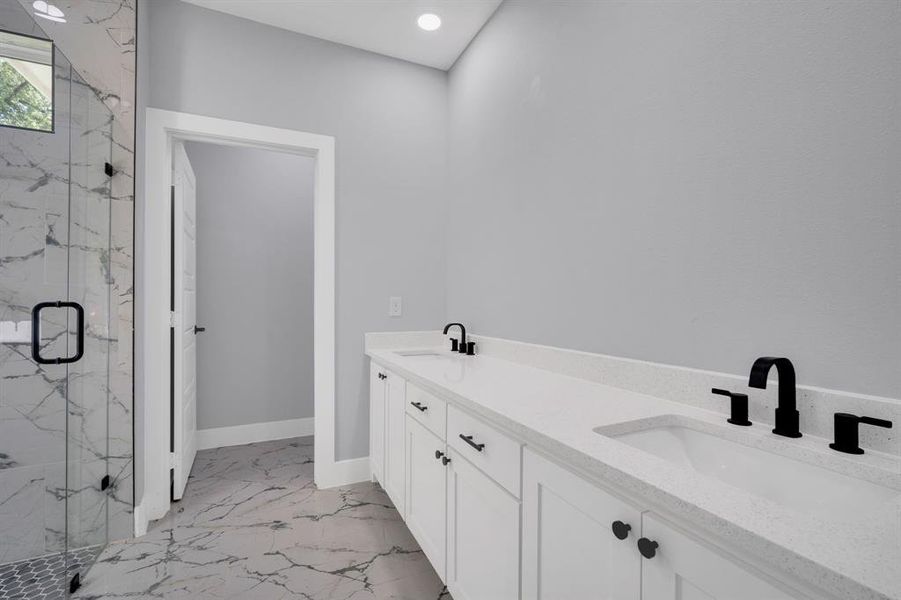 Furnished interior view inside a new home in , Kemp (Image 10).