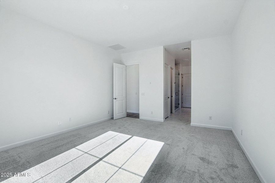 27-web-or-mls-E Saddle Way-S1212-027