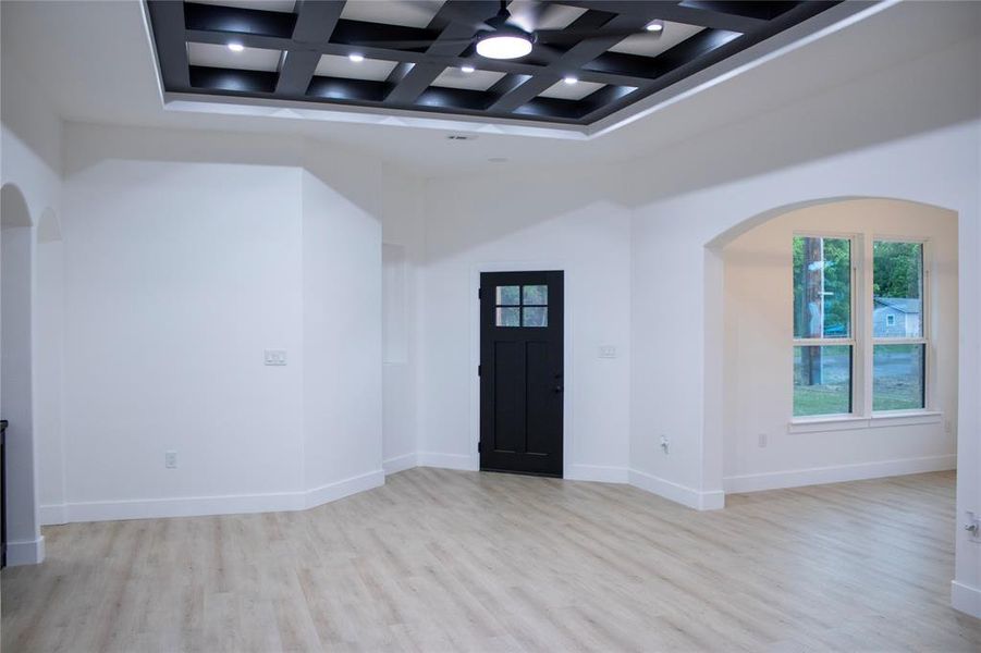 Spacious, unfurnished interior of a new home in , Glenn Heights (Image 25).