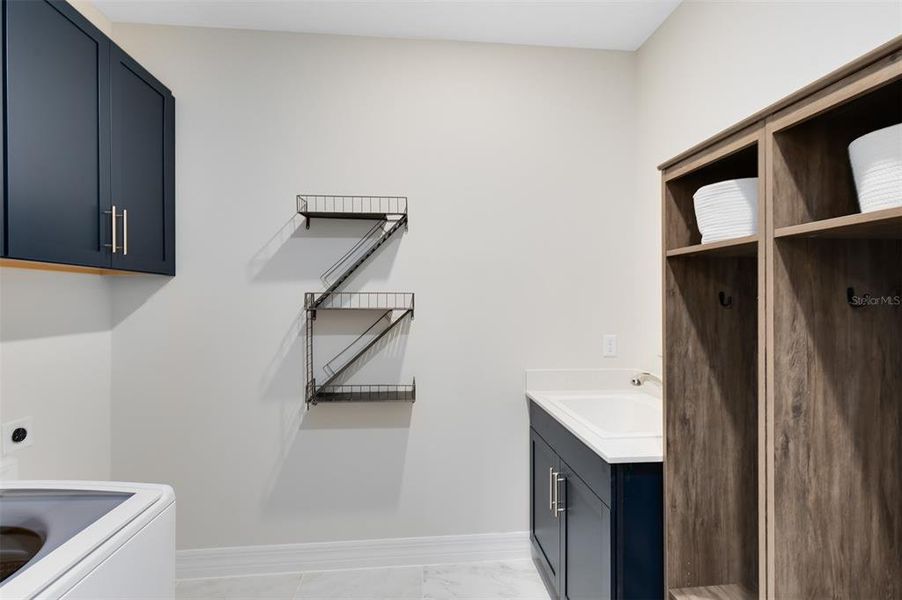 Furnished interior view inside a new home in Bridgewalk, St. Cloud (Image 6).