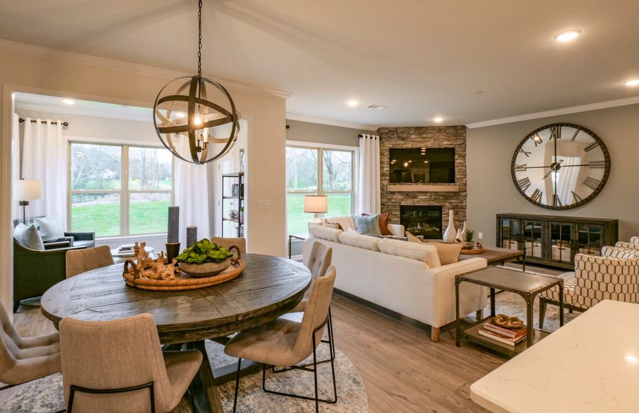 Continental Cafe & Gathering Room