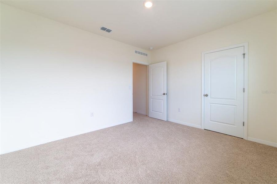 Spacious, unfurnished interior of a new home in , Harmony (Image 66).