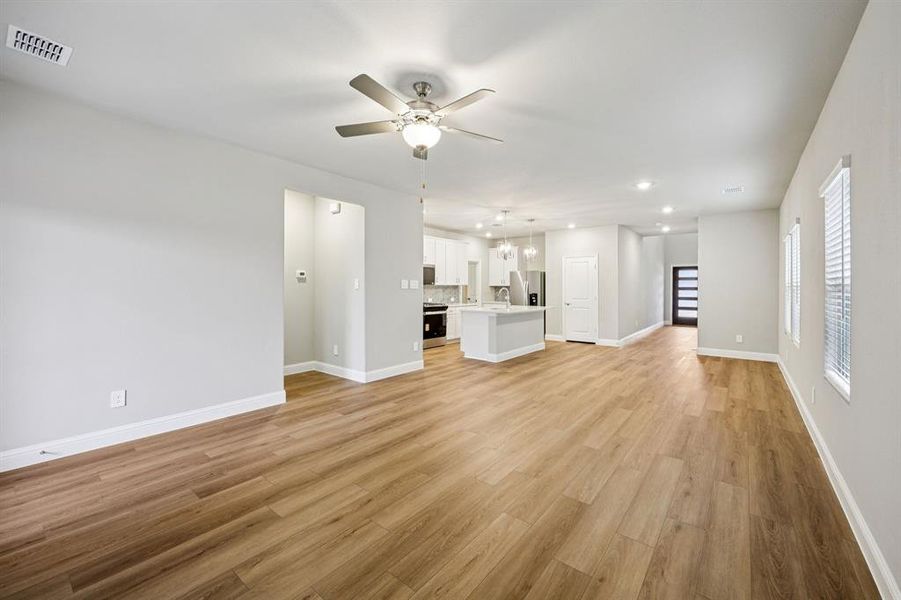 Photo is not of the actual home, but is an inspirational photo of builder’s model home and may depict options, furnishings, and/or decorator features that are not included.