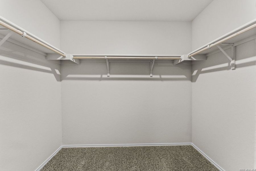 Spacious, unfurnished interior of a new home in Swenson Heights, Seguin (Image 25).