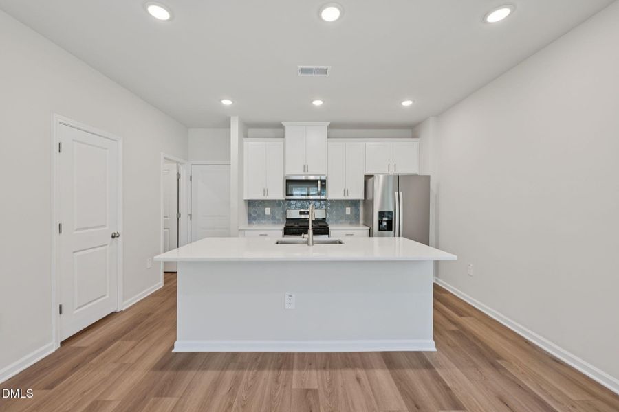 17-web-or-mls-Raleigh - Cadence Meadows