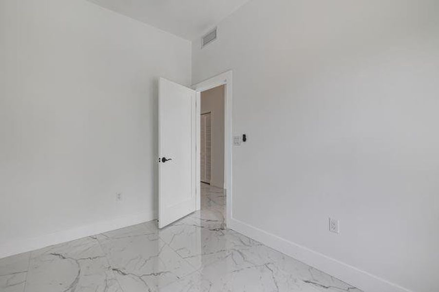 Spacious, unfurnished interior of a new home in , Fort Lauderdale (Image 12). Spacious, unfurnished interior of a new home in , Fort Lauderdale (Image 12).