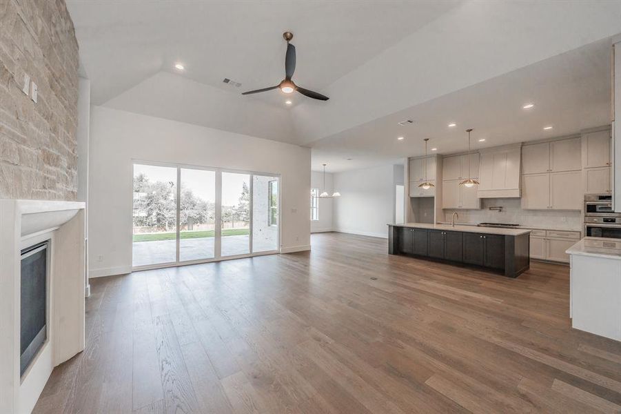 Spacious, unfurnished interior of a new home in , Haslet (Image 24). Spacious, unfurnished interior of a new home in , Haslet (Image 24).